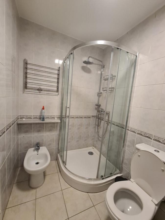 Walnut Apartment - Private Garage Sarajevo Luaran gambar